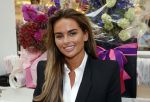 Amstelveen 27 mei 2021
Opening Yoyo tea bar van Rachel Hazes in winkelcentrum Amstelveen.
Andre Hazes zijn vriendinSarah v Soelen en haar ouders zijn ook aanwezig.