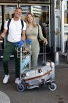 Schiphol 31 mei 2021
Ferry Doedens en Stephanie Tency vertrekken voor een tv programma naar Curacao.
