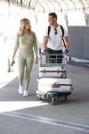 Schiphol 31 mei 2021
Ferry Doedens en Stephanie Tency vertrekken voor een tv programma naar Curacao.