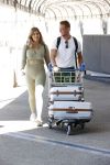 Schiphol 31 mei 2021
Ferry Doedens en Stephanie Tency vertrekken voor een tv programma naar Curacao.