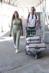 Schiphol 31 mei 2021
Ferry Doedens en Stephanie Tency vertrekken voor een tv programma naar Curacao.