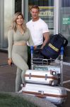 Schiphol 31 mei 2021
Ferry Doedens en Stephanie Tency vertrekken voor een tv programma naar Curacao.