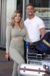 Schiphol 31 mei 2021
Ferry Doedens en Stephanie Tency vertrekken voor een tv programma naar Curacao.