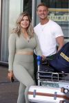 Schiphol 31 mei 2021
Ferry Doedens en Stephanie Tency vertrekken voor een tv programma naar Curacao.