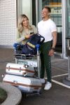Schiphol 31 mei 2021
Ferry Doedens en Stephanie Tency vertrekken voor een tv programma naar Curacao.