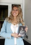 Amsterdam 26 mei 2021
Susan Smit met haar nieuwe roman de heks van Limbricht.