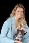 Amsterdam 26 mei 2021
Susan Smit met haar nieuwe roman de heks van Limbricht.