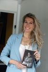 Amsterdam 26 mei 2021
Susan Smit met haar nieuwe roman de heks van Limbricht.