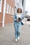 Amsterdam 26 mei 2021
Susan Smit met haar nieuwe roman de heks van Limbricht.