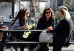 Amsterdam 20 mei 2021
Suzanne Klemann met partner Minka Mooren op de cornelis schuytstraat