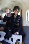 Teuge 1  juni 2021
Thomas v d Vlugt presenteert zijn boek door uit een vleigtuig te springen met een parachute.