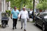 Amsterdam 29 mei 2021
Wolter Kroes en kennis Richard lopend door Amsterdam zuid.