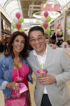Amstelveen 27 mei 2021
Opening Yoyo tea bar van Rachel Hazes in winkelcentrum Amstelveen.
Andre Hazes zijn vriendinSarah v Soelen en haar ouders zijn ook aanwezig. Won Yip en rachel