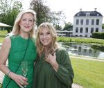 Nieuwersluis 18 mei 2022
Presentatie weekblad Margriet met de Dolly Dots als hoofdredakteur. Aanwezig Angela Groothuizen Esther Oosterbeek Angela Kramers en Anita Heilker.
Het event was bij Flora batava.