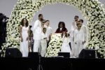 Den Haag 11 juni 2022
Zangeres Anouk Teeuwe trouwt met haar verloofde Dominique Schemmekes op het podium tijdens haar concert op het Malieveld.