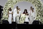 Den Haag 11 juni 2022
Zangeres Anouk Teeuwe trouwt met haar verloofde Dominique Schemmekes op het podium tijdens haar concert op het Malieveld.