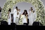 Den Haag 11 juni 2022
Zangeres Anouk Teeuwe trouwt met haar verloofde Dominique Schemmekes op het podium tijdens haar concert op het Malieveld.