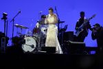 Den Haag 11 juni 2022
Zangeres Anouk Teeuwe trouwt met haar verloofde Dominique Schemmekes op het podium tijdens haar concert op het Malieveld.