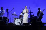 Den Haag 11 juni 2022
Zangeres Anouk Teeuwe trouwt met haar verloofde Dominique Schemmekes op het podium tijdens haar concert op het Malieveld.