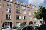 Amsterdam en Baambrugge 26 mei 2022
Bob Sikkes heeft een appartement in Amsterdam en een huis aan het water in een klein dorpje net buiten Amsterdam