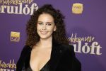 Amsterdam 30 mei 2022
Premiere Marokkaanse bruiloft in Tuschinski met oa als castleden Samouya Ahouaoui Walid Benmbarek Pip Pellens Liza Sips en Nabil Aouled Ayad in tuschinski. Emma Deckers kwam met een vriendin