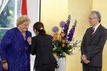Den Haag 9 juni 202
Erica Terpstra krijgt een belangrijke onderscheiding uit handen van de Japanse Ambassadeur . Alles speelkde zich af op de Japanse Ambassade in Den Haag.