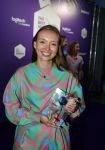 Amsterdam 25 mei 2022
Eva Hermans Kroot en haar man bij de social awards . Eva kreeg op haar 22e de diagnose Longkanker.