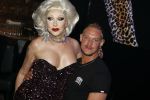 Amsterdam 31 mei 2022
Presentatie Dragshow bij the Harbour club .
Ferry Doedens met dragqueen Vanessa van Cartier