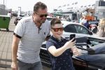 Zandvoort 18 mei 2022
Frans Duijts en andere manne rijden met hun mooie auto voor stichting zorgeloos kind op circuitpark Zandvoort. Frans rijdt in een McLaren cabrio