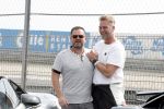Zandvoort 18 mei 2022
Frans Duijts en andere manne rijden met hun mooie auto voor stichting zorgeloos kind op circuitpark Zandvoort. Frans rijdt in een McLaren cabrio