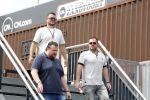 Zandvoort 18 mei 2022
Frans Duijts en andere manne rijden met hun mooie auto voor stichting zorgeloos kind op circuitpark Zandvoort. Frans rijdt in een McLaren cabrio
