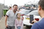 Zandvoort 18 mei 2022
Frans Duijts en andere manne rijden met hun mooie auto voor stichting zorgeloos kind op circuitpark Zandvoort. Frans rijdt in een McLaren cabrio