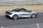 Zandvoort 18 mei 2022
Frans Duijts en andere manne rijden met hun mooie auto voor stichting zorgeloos kind op circuitpark Zandvoort. Frans rijdt in een McLaren cabrio