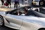 Zandvoort 18 mei 2022
Frans Duijts en andere manne rijden met hun mooie auto voor stichting zorgeloos kind op circuitpark Zandvoort. Frans rijdt in een McLaren cabrio