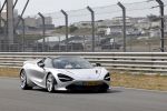 Zandvoort 18 mei 2022
Frans Duijts en andere manne rijden met hun mooie auto voor stichting zorgeloos kind op circuitpark Zandvoort. Frans rijdt in een McLaren cabrio