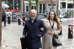 Amsterdam 8 juni 2022
Koningin Maxima bezoekt het Majoor Bosshardt huis op de wallen. Henk de Vries met zijn dochter