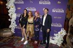 Amsterdam 30 mei 2022
Premiere Marokkaanse bruiloft in Tuschinski met oa als castleden Samouya Ahouaoui Walid Benmbarek Pip Pellens Liza Sips en Nabil Aouled Ayad in tuschinski. Maaike Martens en Ilse warringa