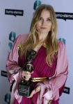 Bussum 16 mei 2022
Uitreiking Buma awrds in spant bussum.
Ilse de Lange met haar ouvre award