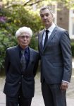 Laren 2 juni 2022
Begrafenis / dienst van Willibrord Frequin in de Sint Jansbasiliek in Laren . Jacques d Ancona met partner Hans