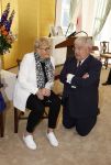 Den Haag 9 juni 202
Erica Terpstra krijgt een belangrijke onderscheiding uit handen van de Japanse Ambassadeur . Alles speelde zich af op de Japanse Ambassade in Den Haag. Jan v Zanen en Ada Kok