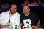 Amsterdam 31 mei 2022
Presentatie Dragshow bij the Harbour club .
Jeroen Kijk in de Vegte met zijn vriend