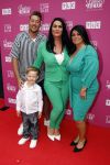 Huizen 25 mei 2022
Feestje ivm de nieuwe TLC serie van Louisa en Rowan op z'n Gooisch. Louisa Janssen en haar man Rowan