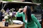 Huizen 25 mei 2022
Feestje ivm de nieuwe TLC serie van Louisa en Rowan op z'n Gooisch. Louisa Janssen en haar man Rowan