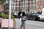 Amsterdam 27 mei 2022
Marc-Marie Huijbregtss op de fiets in Amsterdam zuid
