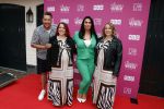 Huizen 25 mei 2022
Feestje ivm de nieuwe TLC serie van Louisa en Rowan op z'n Gooisch. Louisa Janssen en haar man Rowan . Mathilde Keuter (zwanger) en haar zus Gerda Keuter