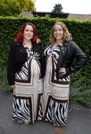Huizen 25 mei 2022
Feestje ivm de nieuwe TLC serie van Louisa en Rowan op z'n Gooisch. Louisa Janssen en haar man Rowan . Mathilde Keuter (zwanger) en haar zus Gerda Keuter