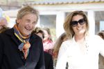 Zandvoort 31 mei 2022
Presentatie boek waar Matthijs v Nieuwkerk de mooiste verhalen voor uitgekozen heeft. 
Matthijs v Nieuwkerk met zijn vriendin Martha Riemsma