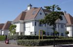 Noordwijk 3 juni 2022
Huis Maxime Meiland en Leroy . Ze leveren babyspullen in voor andere mensen