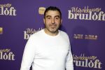 Amsterdam 30 mei 2022
Premiere Marokkaanse bruiloft in Tuschinski met oa als castleden Samouya Ahouaoui Walid Benmbarek Pip Pellens Liza Sips en Nabil Aouled Ayad in tuschinski. Mimoun Ouled
