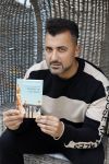Zandvoort 31 mei 2022
Presentatie boek waar Matthijs v Nieuwkerk de mooiste verhalen voor uitgekozen heeft. 
Ozcan Akyol